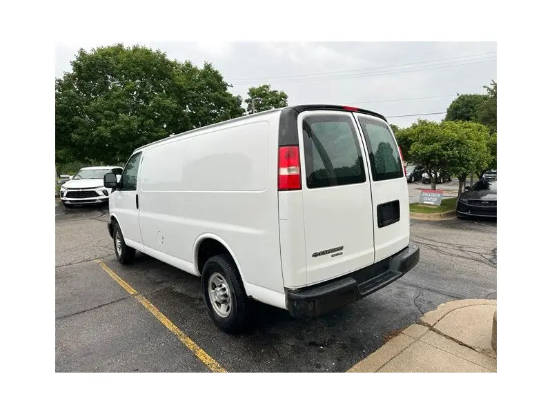 2015 CHEVROLET Express 2500