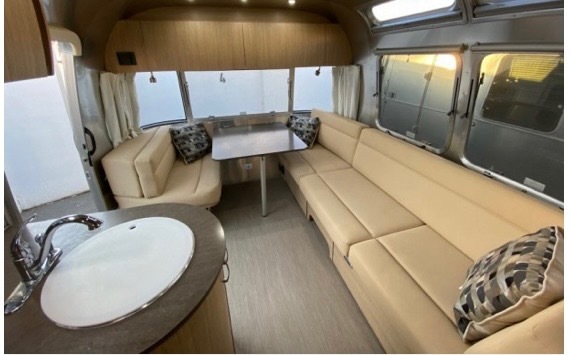2020 Airstream FLYING CLOUD 25FB QUEEN RV