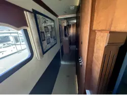 2012 Freightliner Providence 42P XCM Chassis