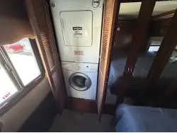 2012 Freightliner Providence 42P XCM Chassis