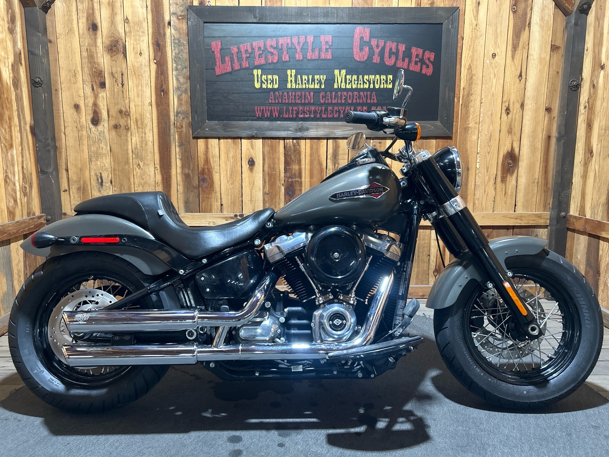 2018 Harley-Davidson Softail Slim® 107 SLIM in Anaheim, CA