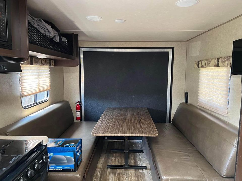 2017 Forest River GREY WOLF 22RR in georgetown DE