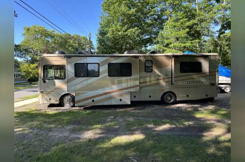 2006 Fleetwood EXPEDITION 38L in montague MI