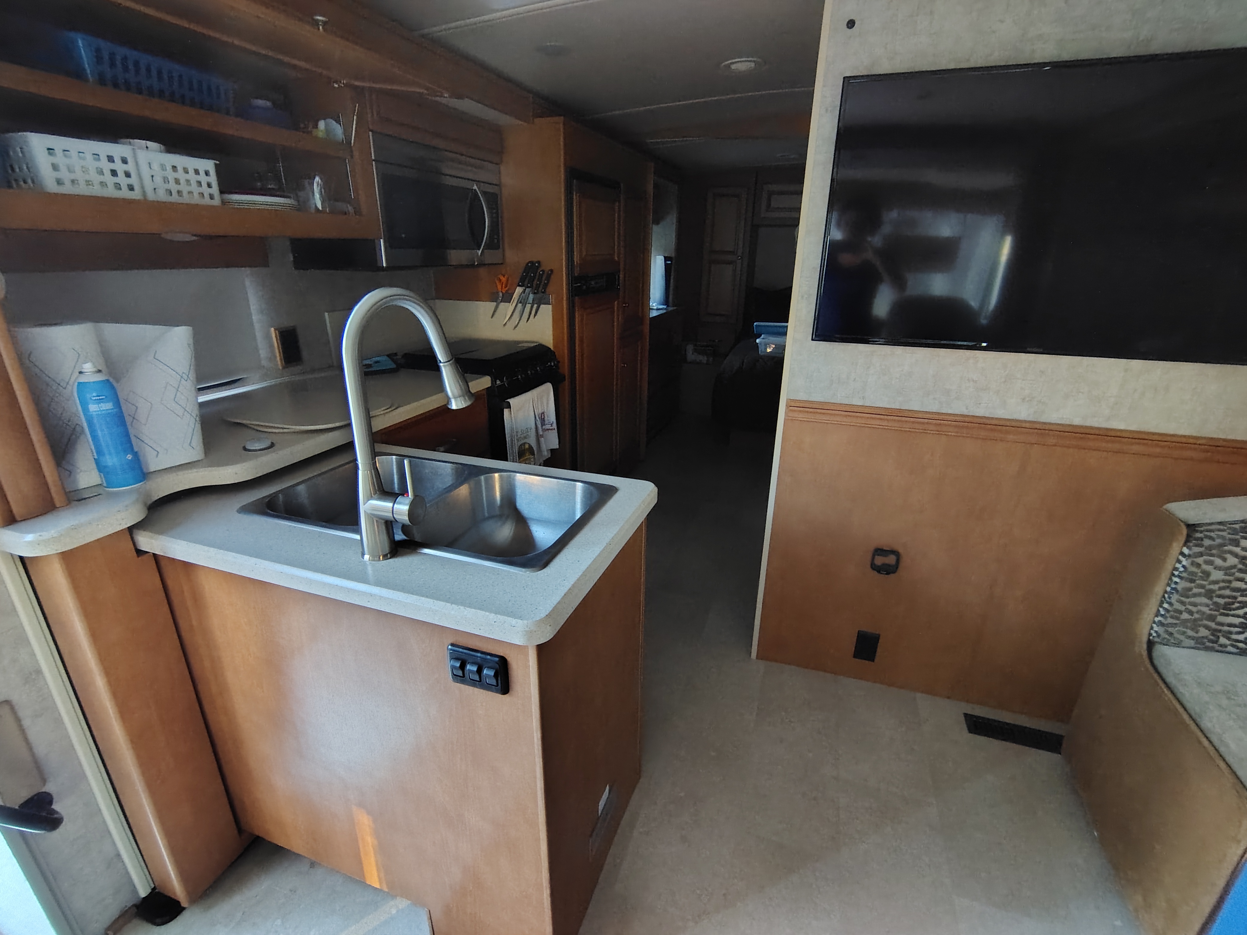 2015 Winnebago ITASCA SUNSTAR 27N in spanish springs NV