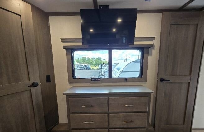 View more photos of this listing
