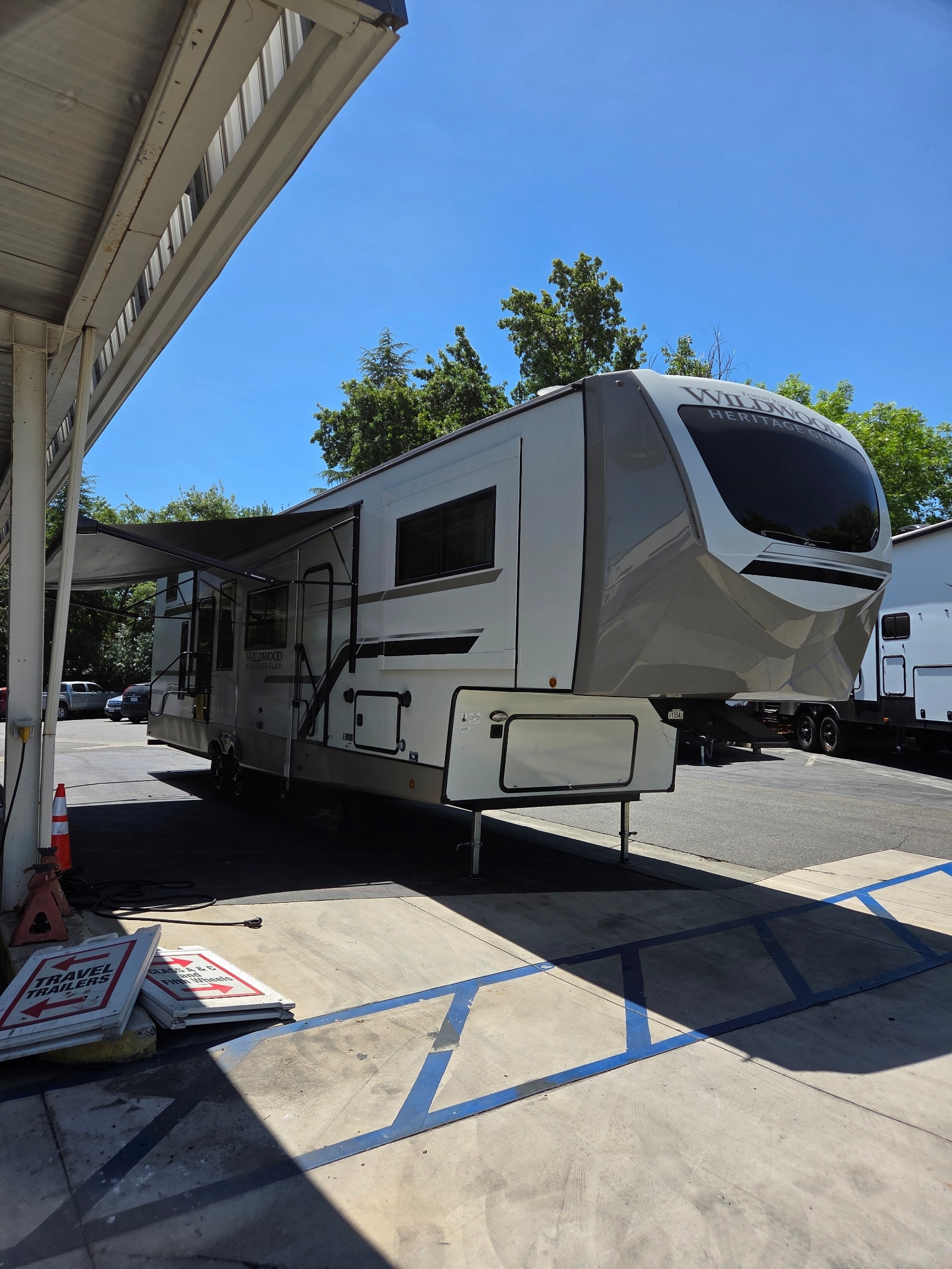 2024 Forest River WILDWOOD HERITAGE GLEN 378FL RV
