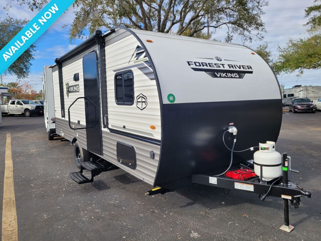 2025 Forest River VIKING 4K Series 18DBS in winter garden FL