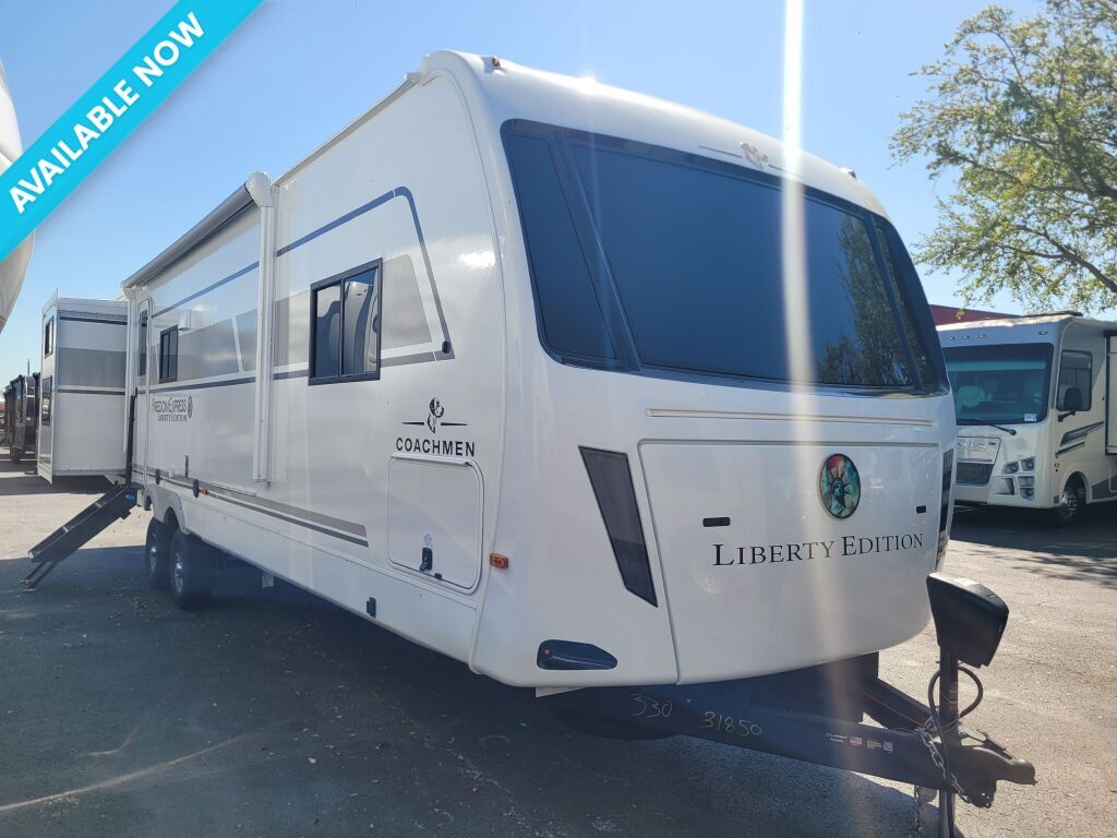 2026 Coachmen Freedom Express Liberty Edition 330BHJJLE in winter garden FL