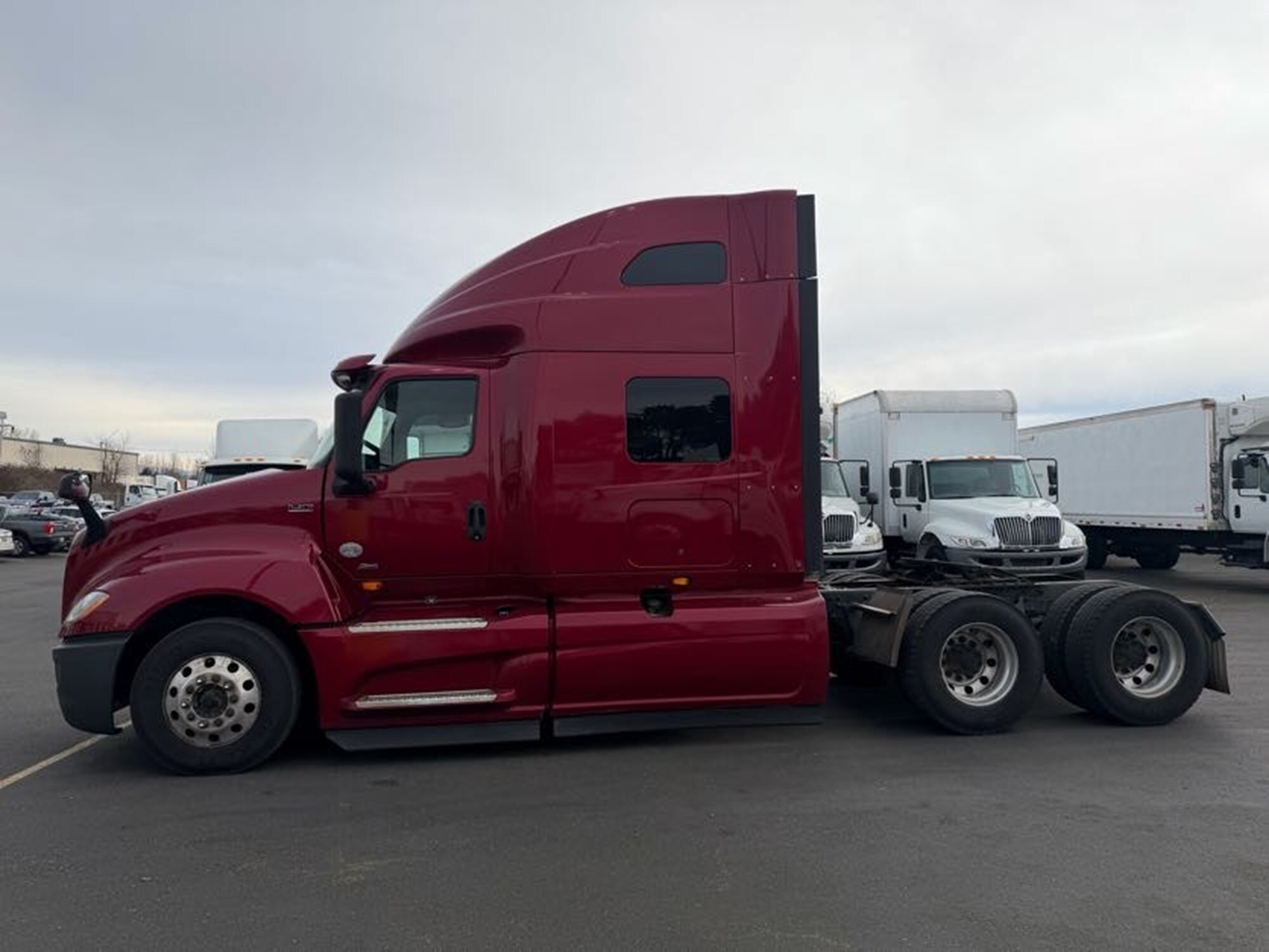 2020 INTERNATIONAL LT625 in Portland, OR