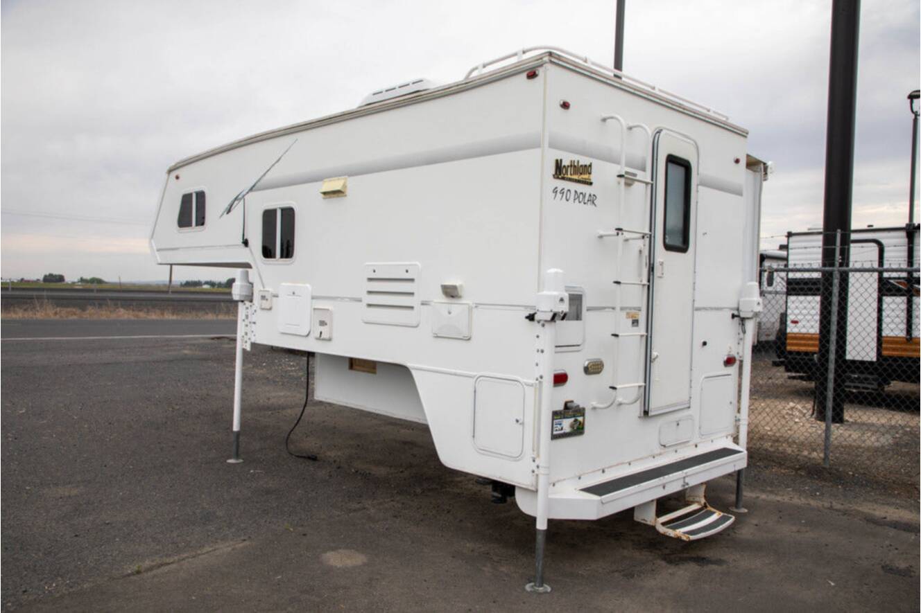 A photo of this 2011 Northland Campers POLAR 990 BASIC
