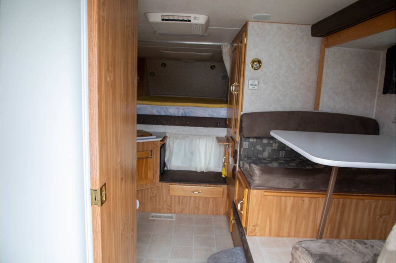 A photo of this 2011 Northland Campers POLAR 990 BASIC