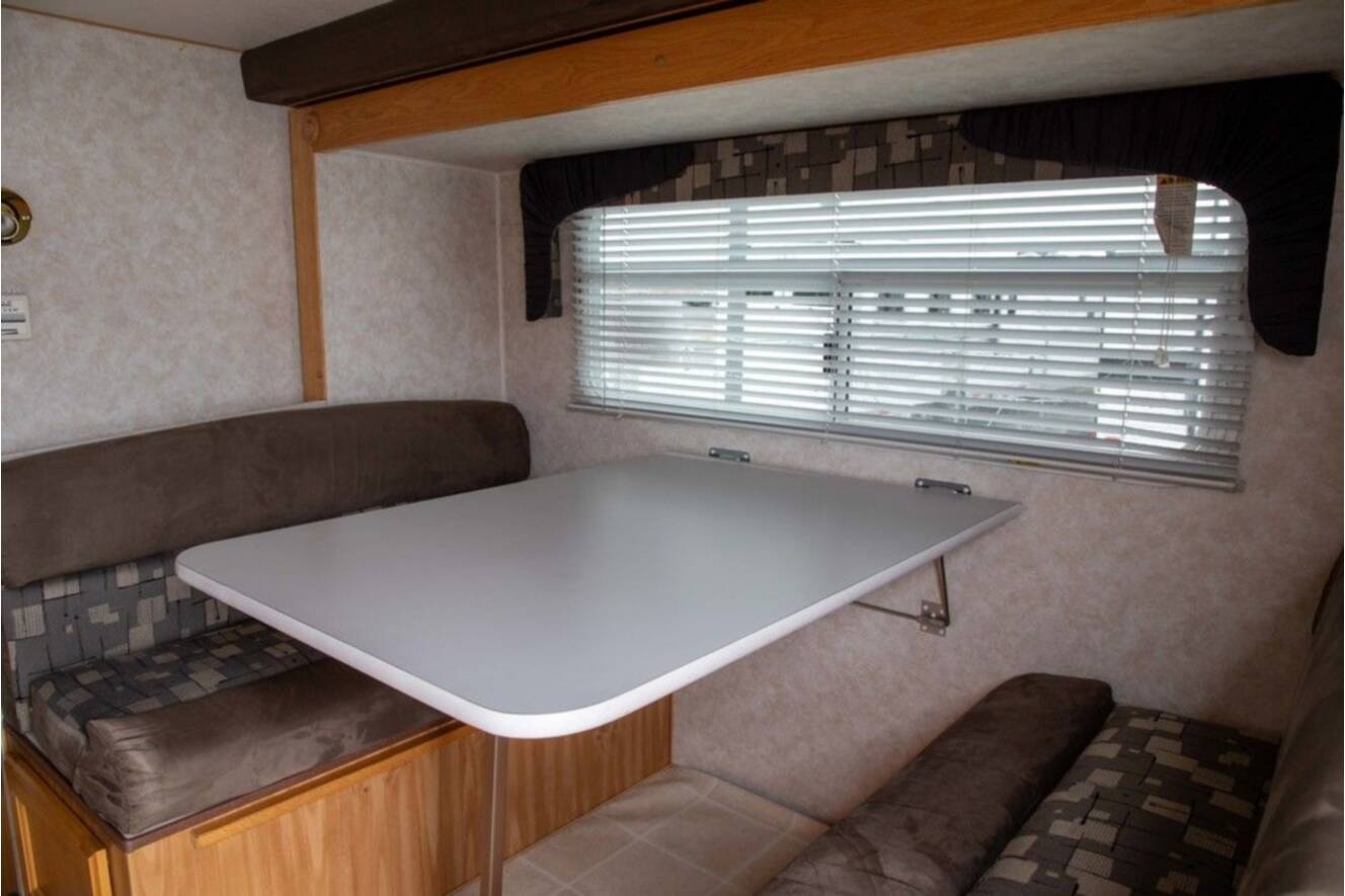 A photo of this 2011 Northland Campers POLAR 990 BASIC