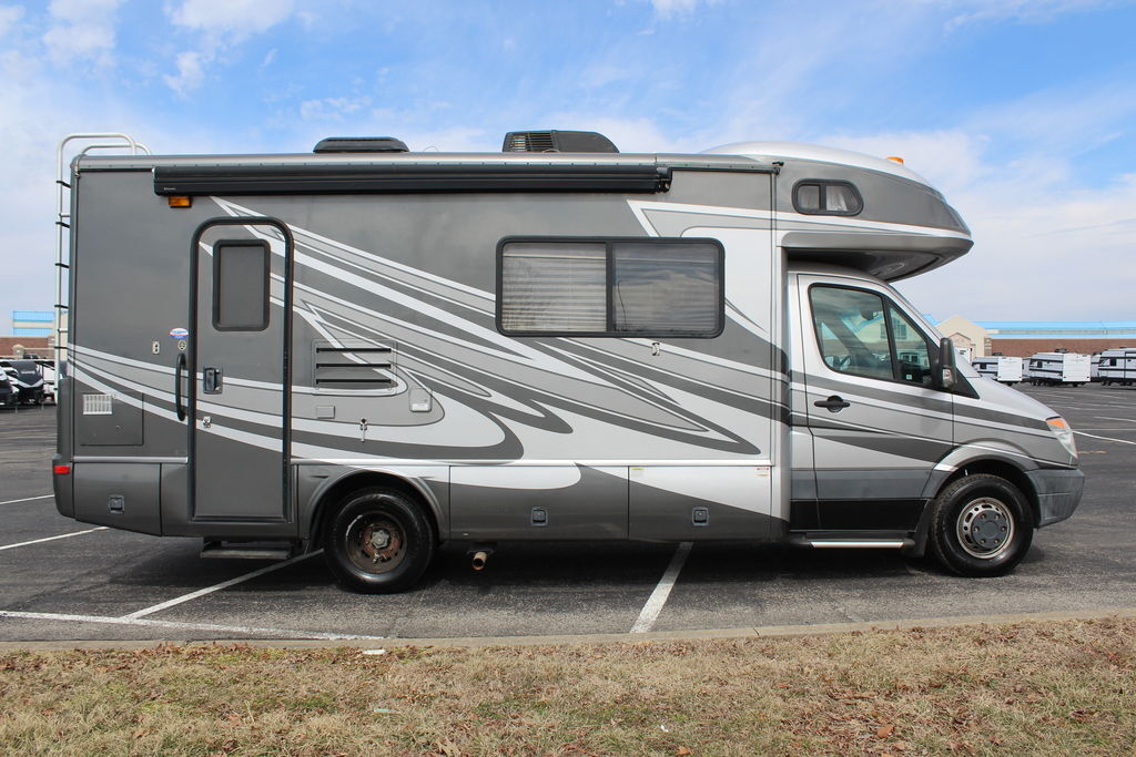 2010 Fleetwood Pulse 24S in marion IL