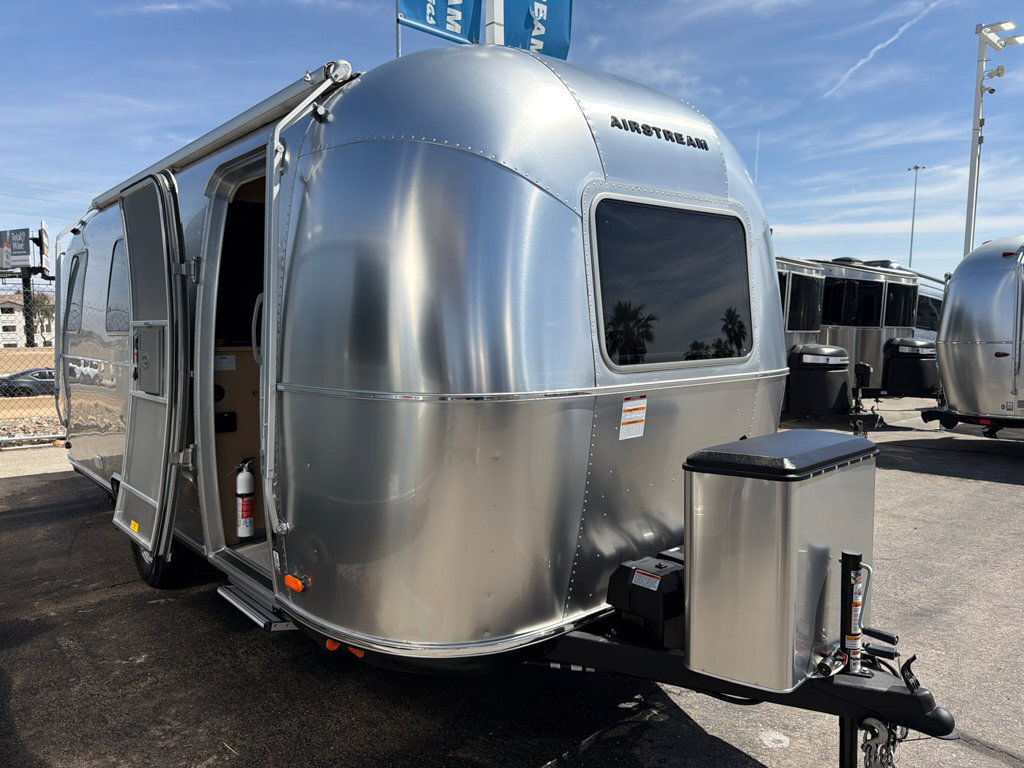 2026 Airstream World Traveler 22RB in las vegas NV