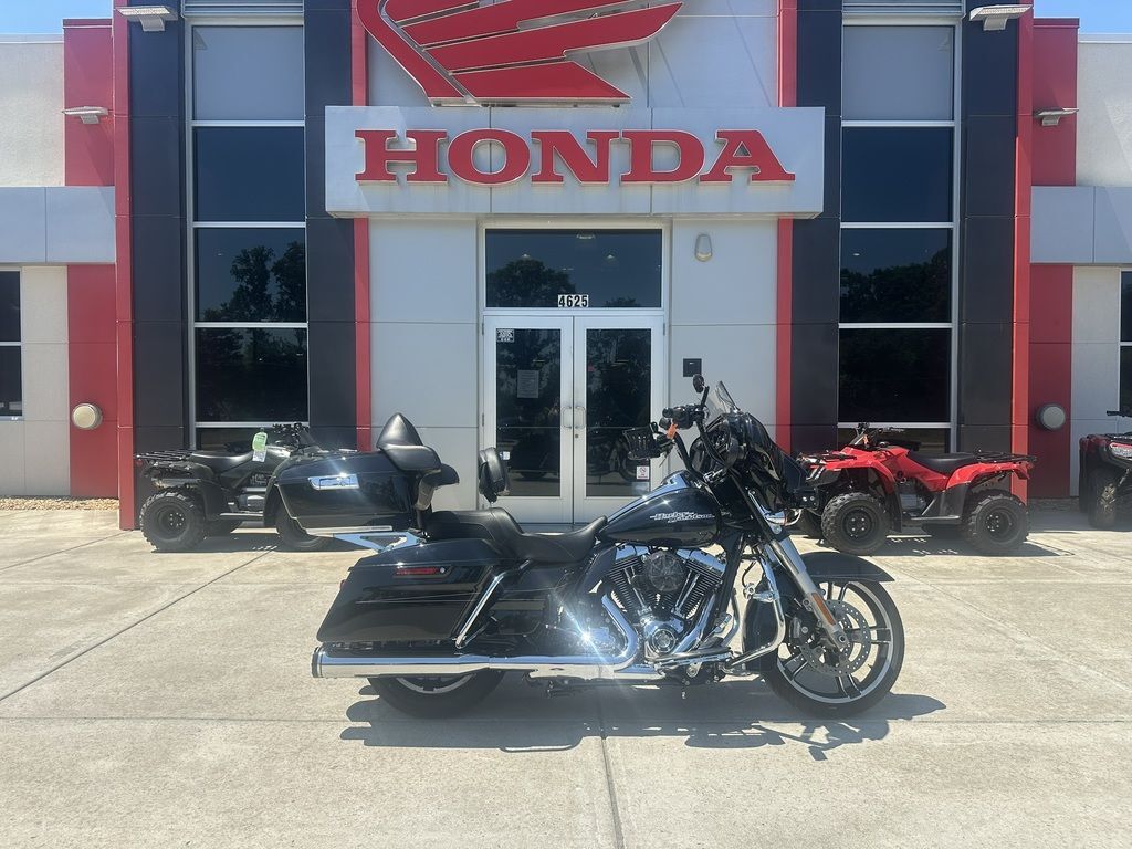 2016 Harley-Davidson® FLHXS - Street Glide® Special SPECIAL in Granite Falls, NC