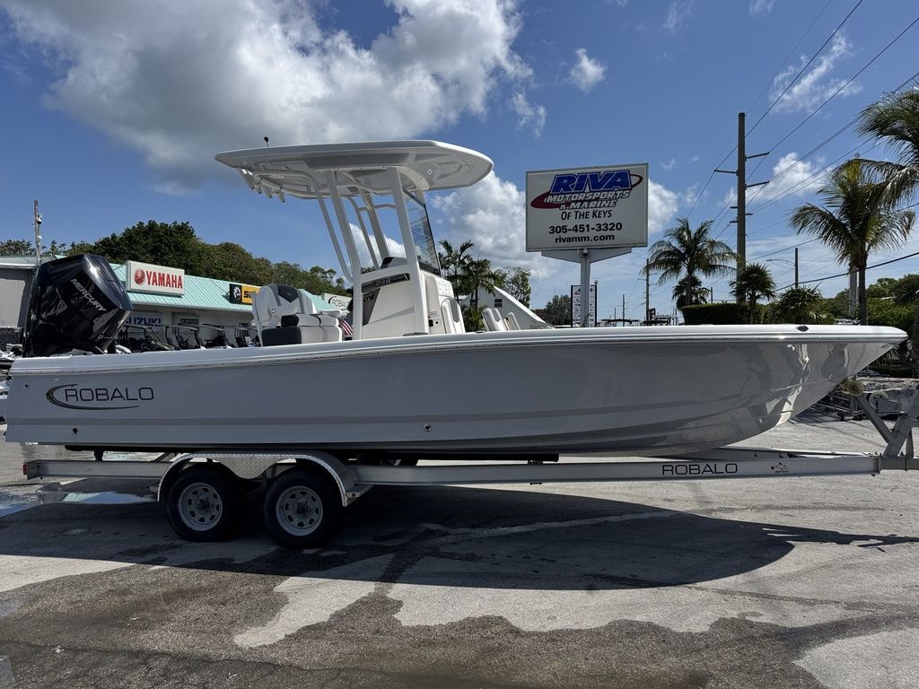 2024 Robalo 246 Cayman in key largo FL