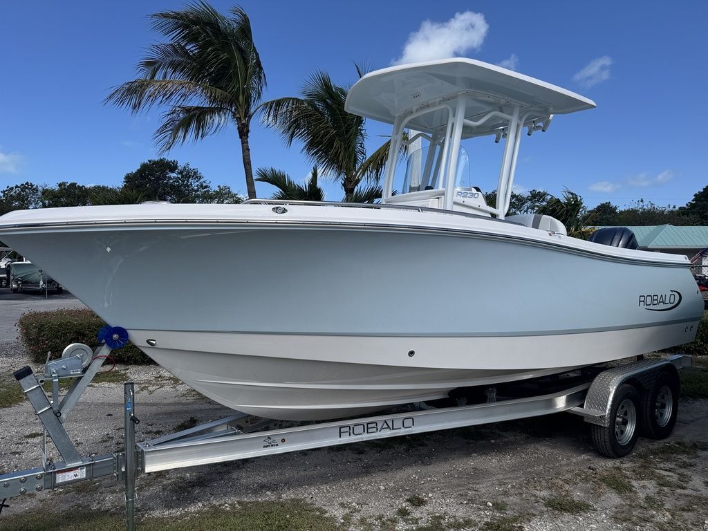 2026 Robalo R230 NAN in key largo FL