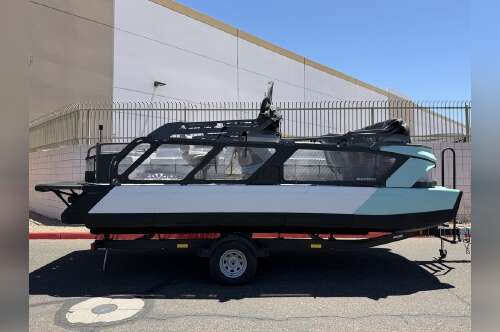 2026 Sea-Doo Switch Cruise 21 - 230 hp Painted in peoria AZ