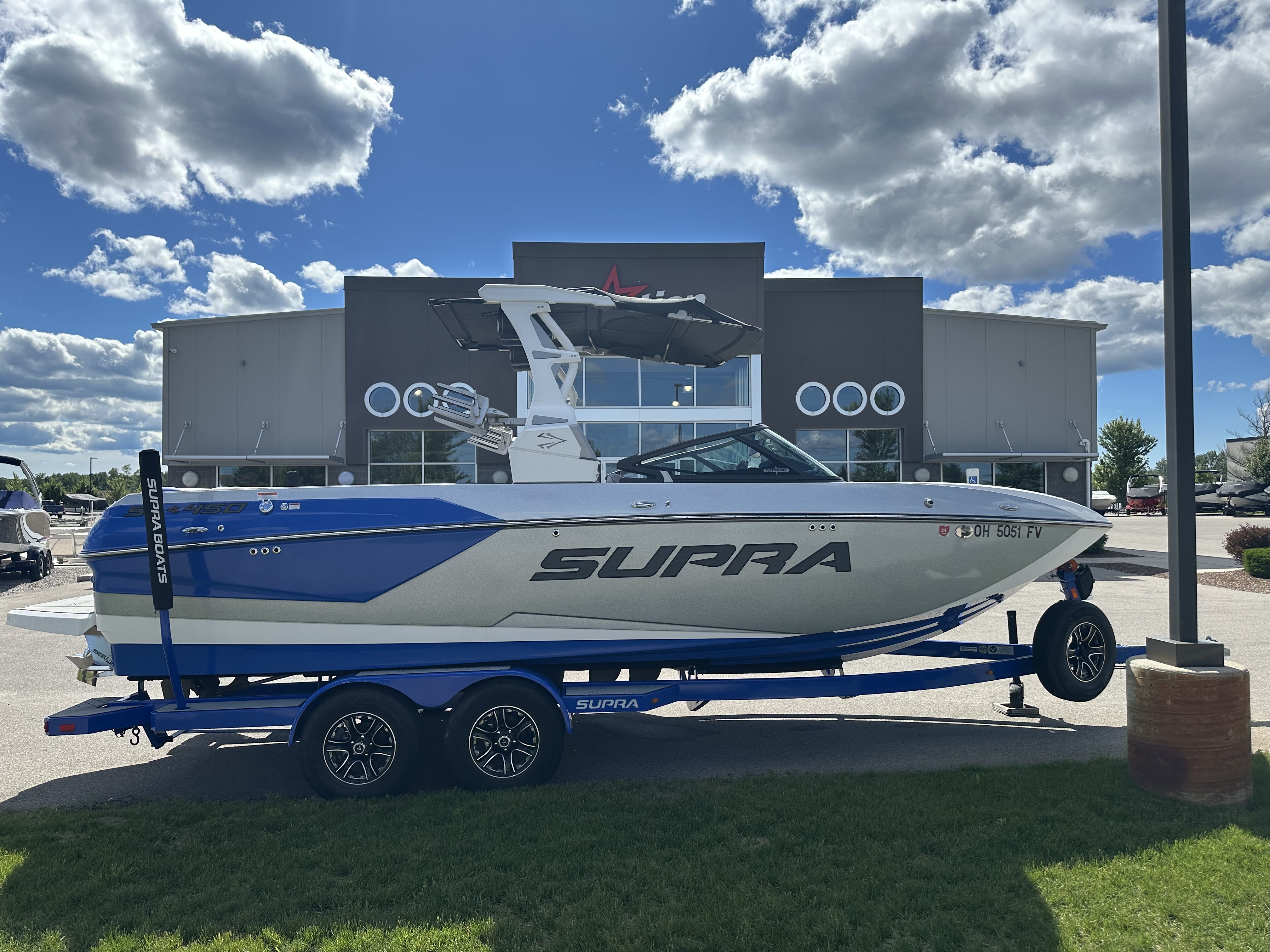 2019 Supra SL450 400-550 in traverse city MI
