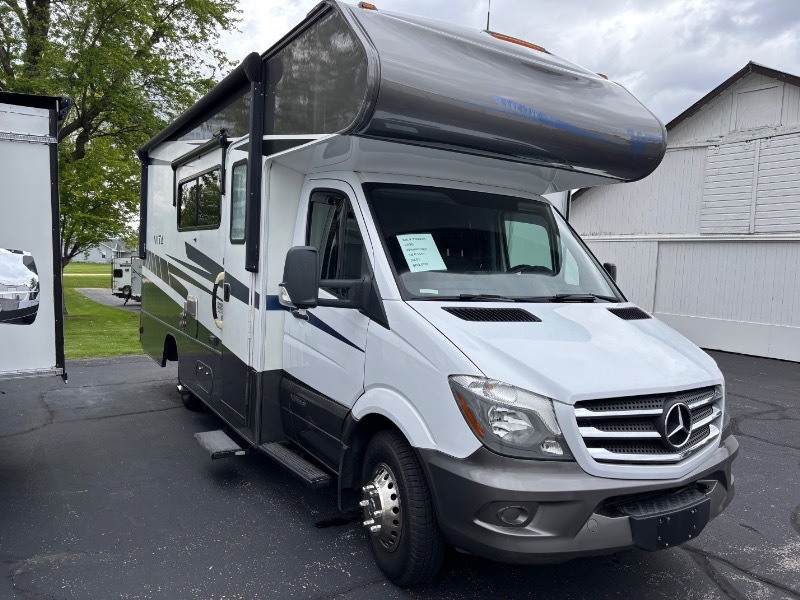 2020 Winnebago Vita 24P in rockford IL