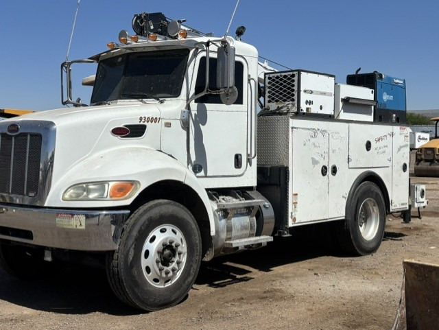 2013 PETERBILT 337 in Prairieville, AZ