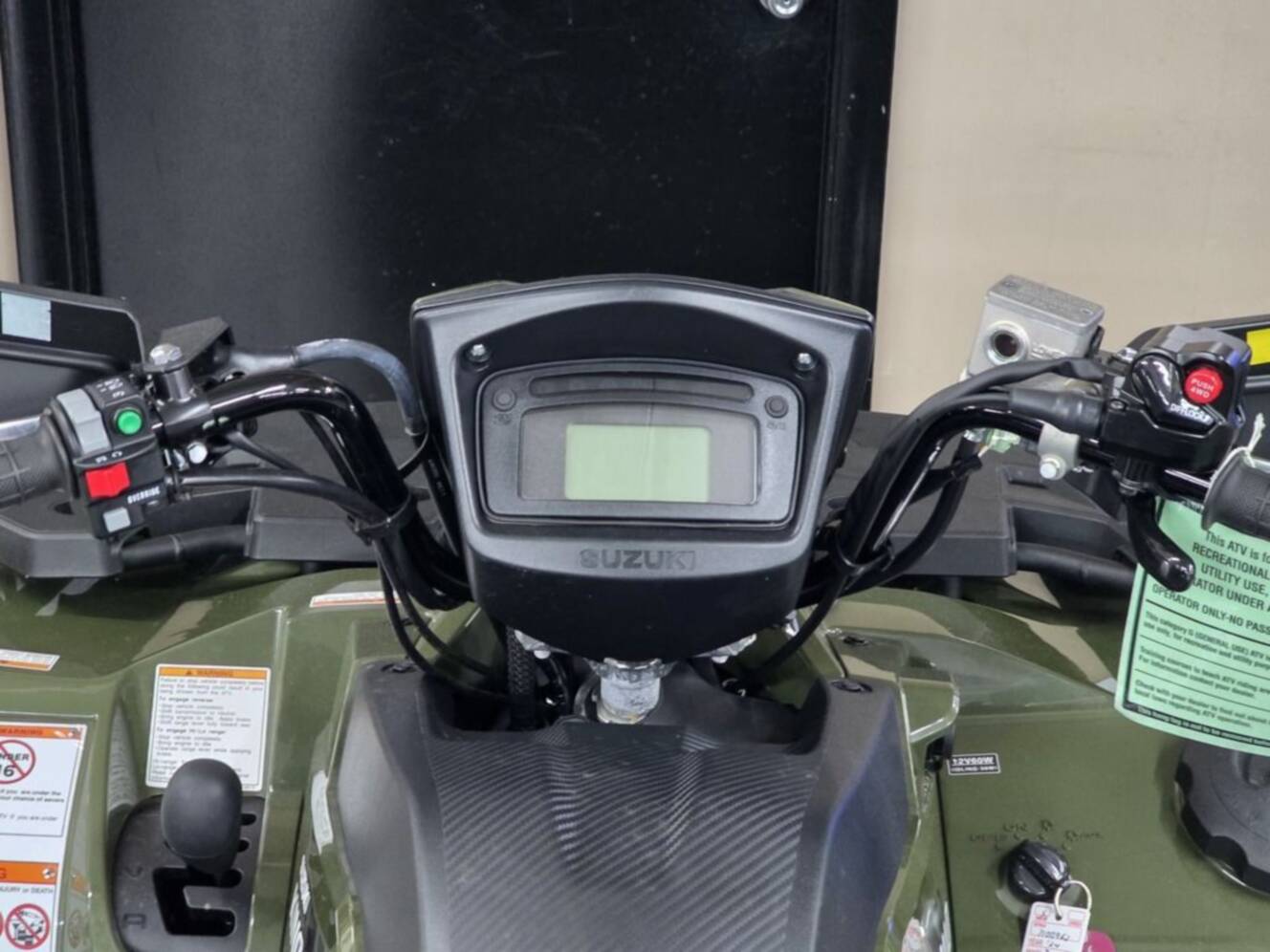 A photo of this 2025 Suzuki KingQuad 750AXi Power Steering
