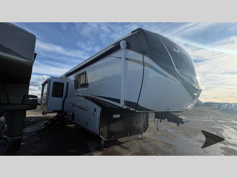 2026 Jayco Pinnacle 36FBTS in bozeman MT