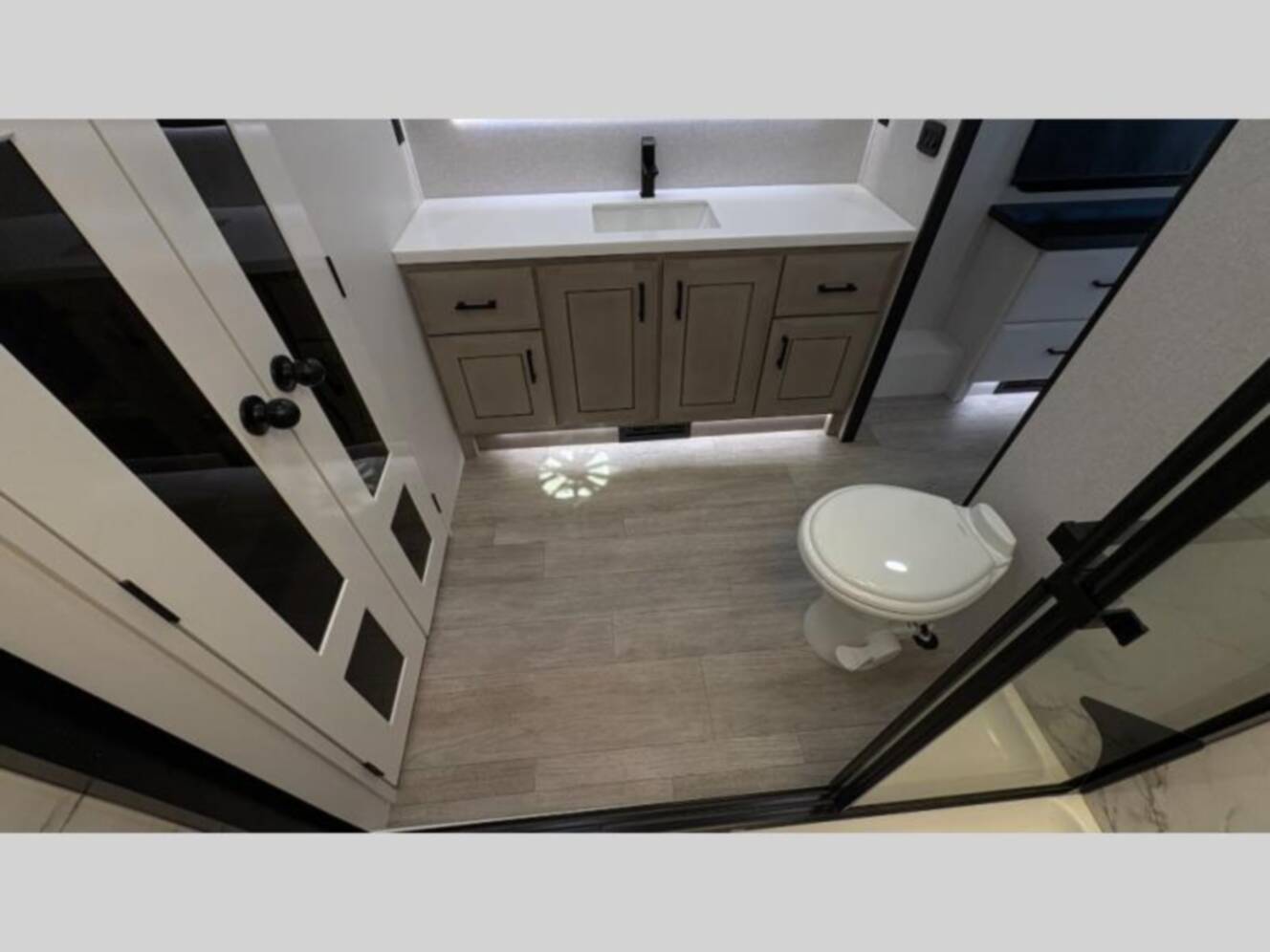 A photo of this 2026 Jayco Pinnacle 38FBRK