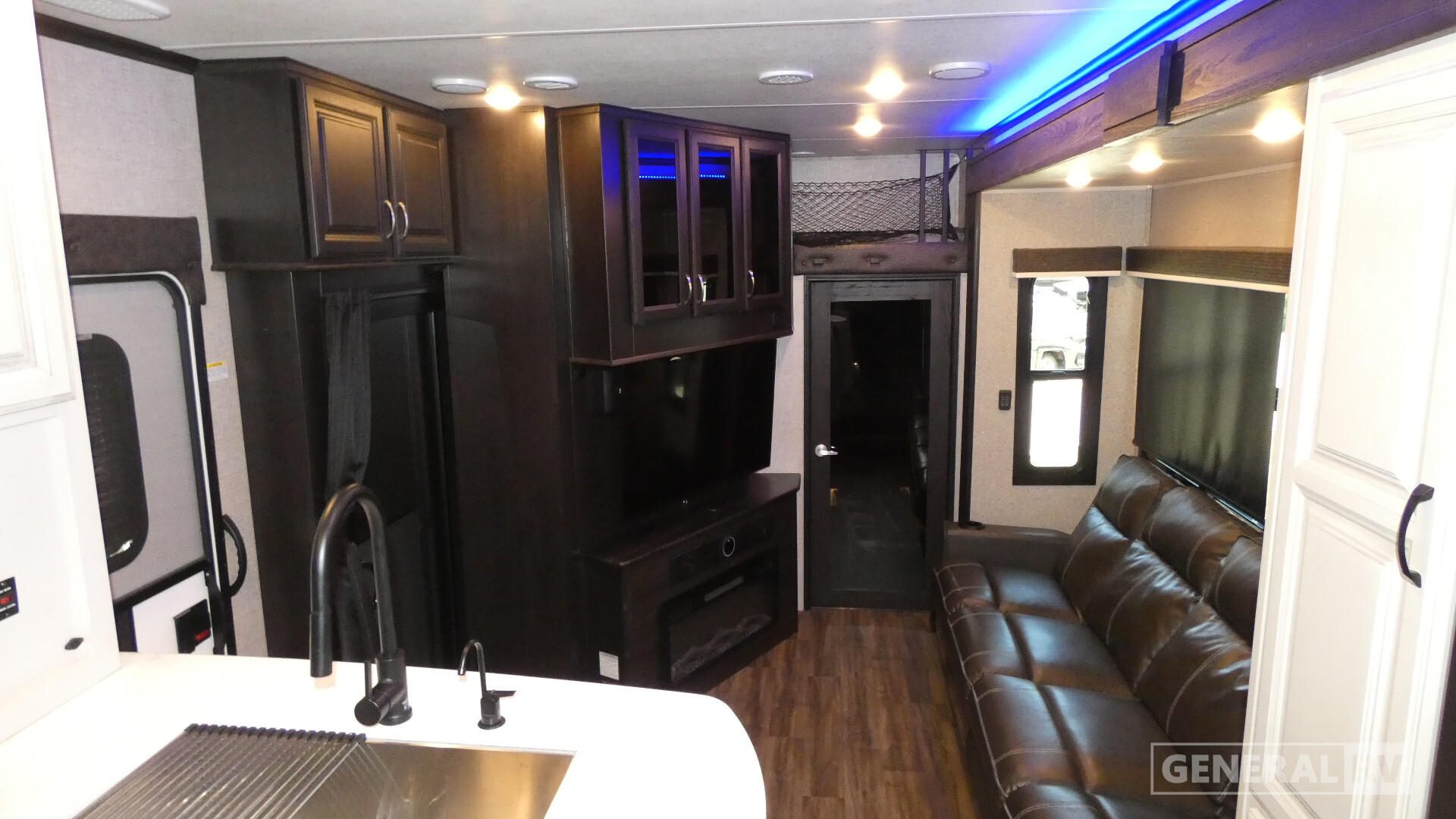 2023 Jayco SEISMIC 4113 in dover FL