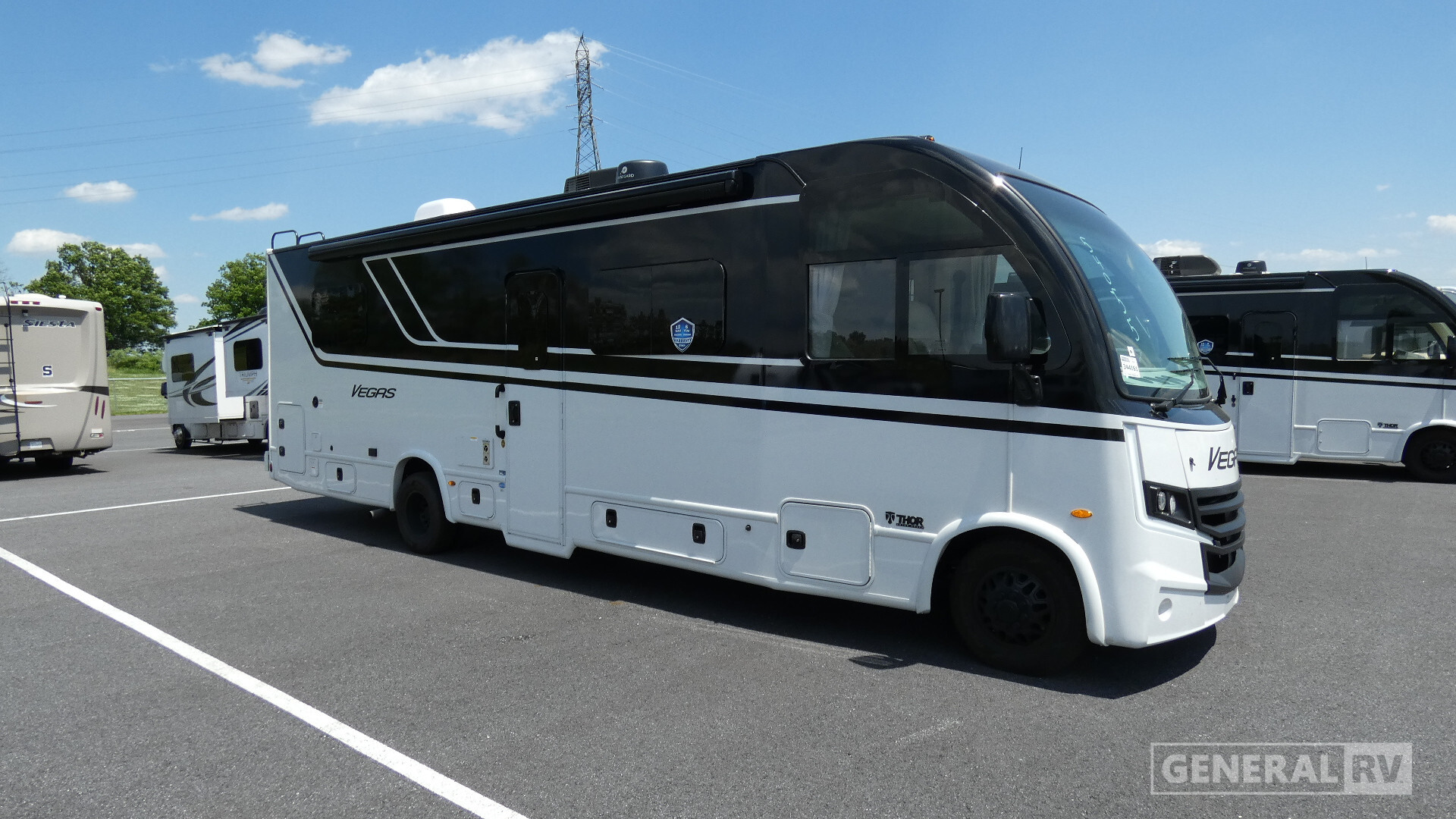 2027 Thor Motor Coach VEGAS 28.1 in elizabetown PA