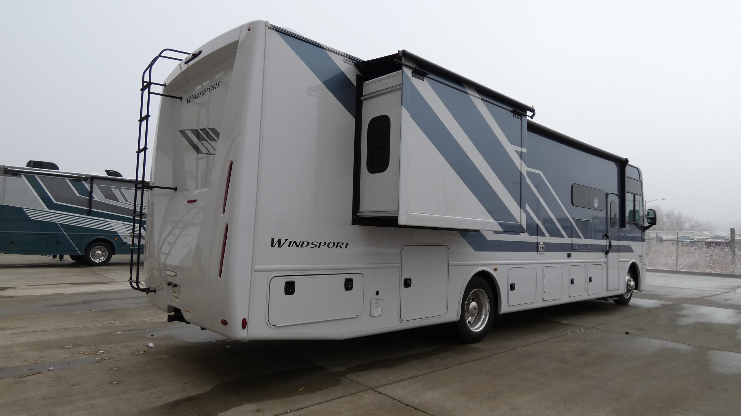 2026 Thor Motor Coach WINDSPORT 35G in longmont CO