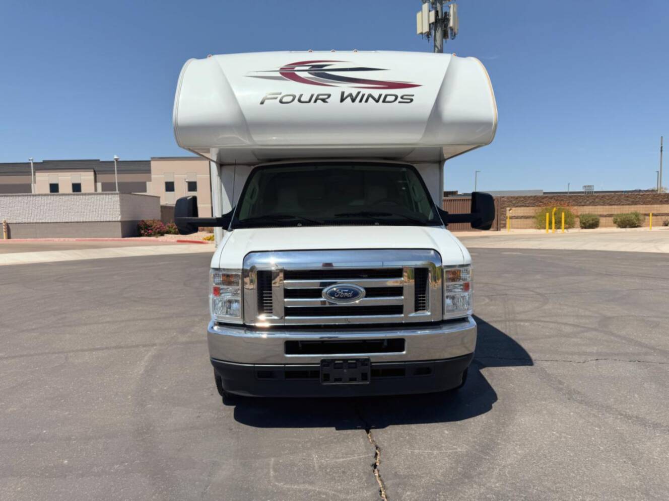 A photo of this 2022 Thor Motor Coach Four Winds 23U