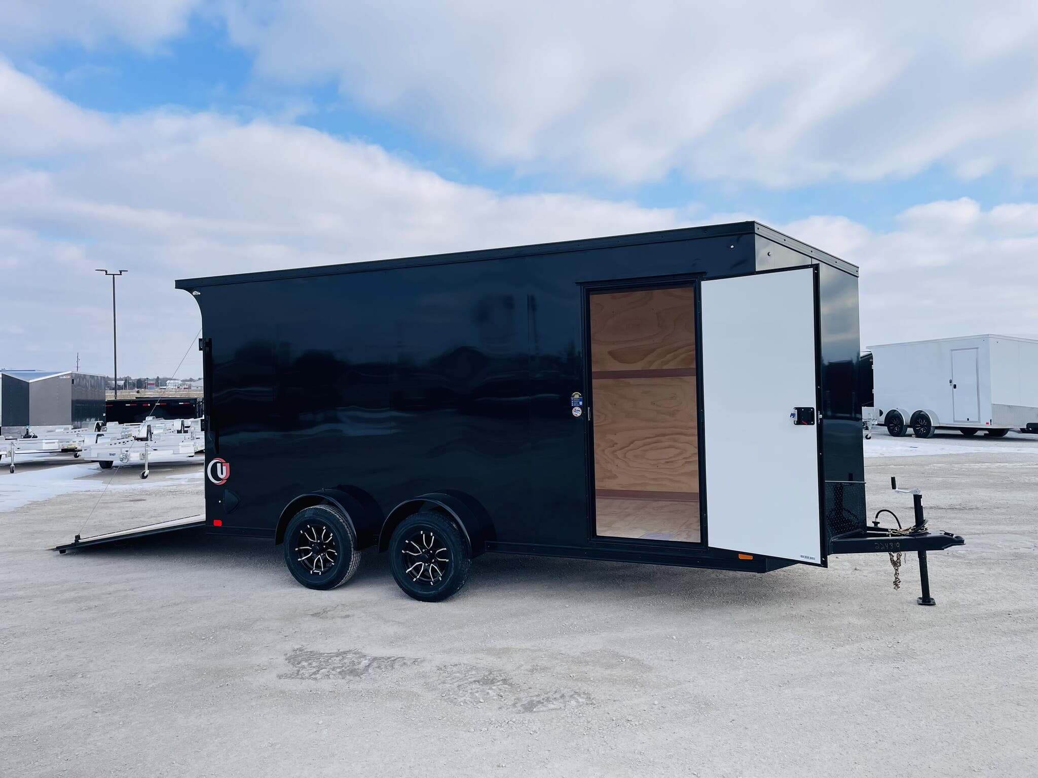 2026 United Trailers UJ 7X16 ENCLOSED - TORSION SPREAD AXLES in Goodfield, IL