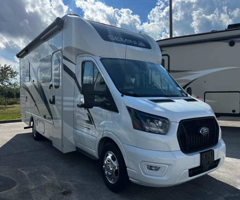 2023 Thor Motor Coach GEMINI AWD 24KB in sanford FL