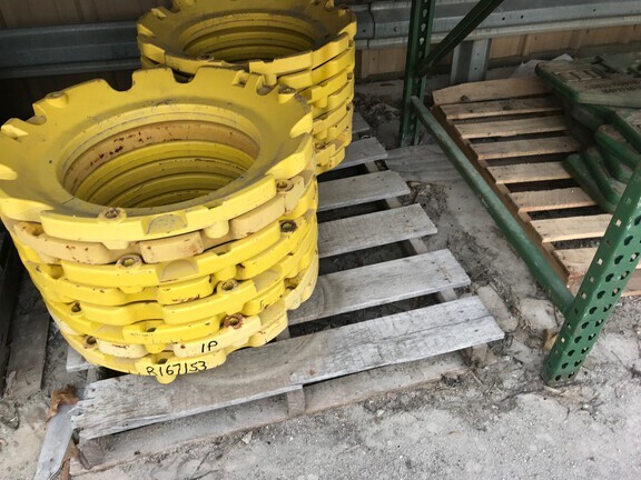 John Deere USED R167153 - 165 LB STARTER WEIGHT in Assumption, IL