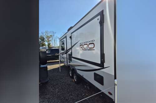 2021 Forest River ROCKWOOD ROO 233S in chesapeake VA