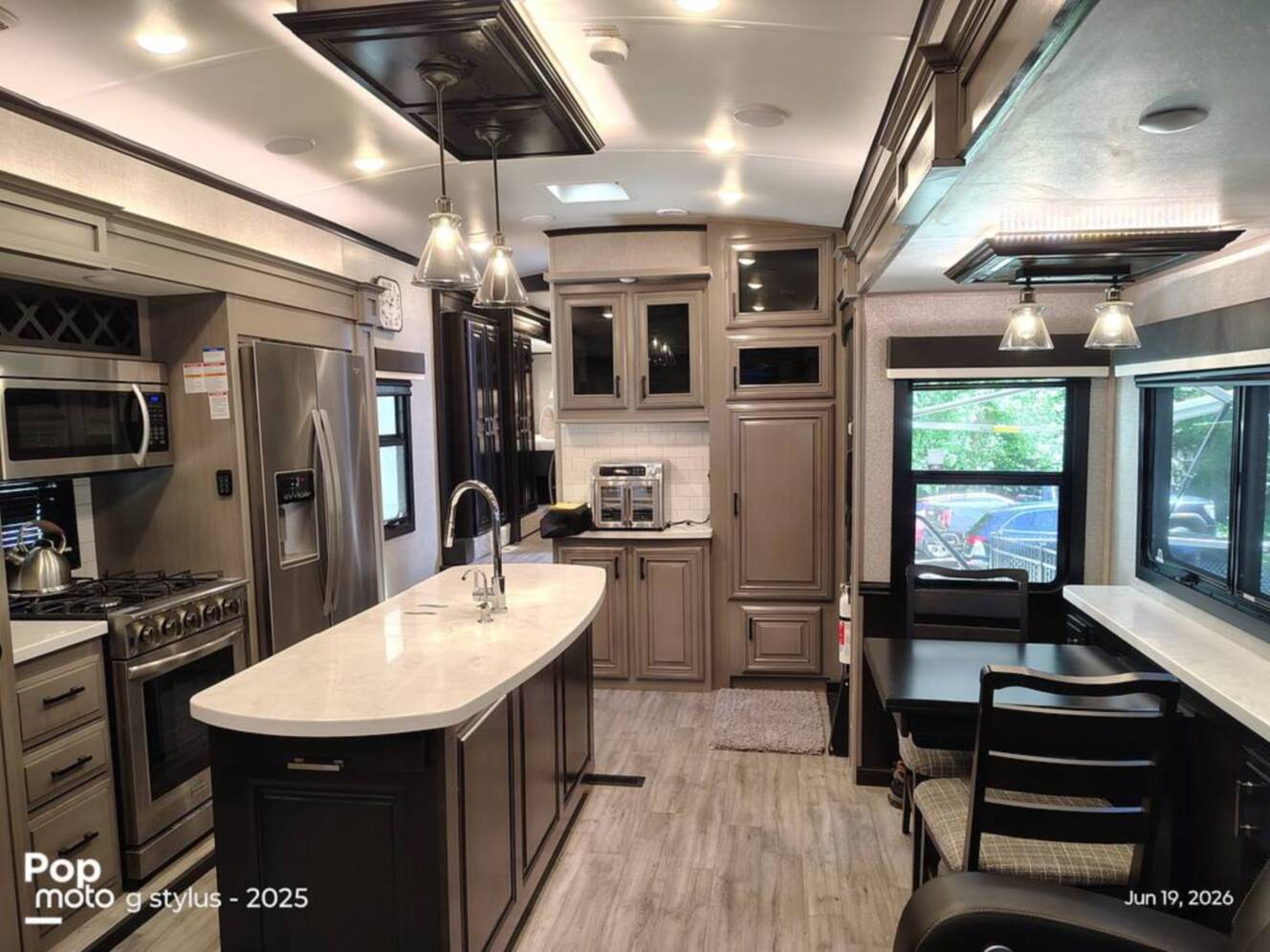 A photo of this 2022 Jayco Pinnacle 36SSWS