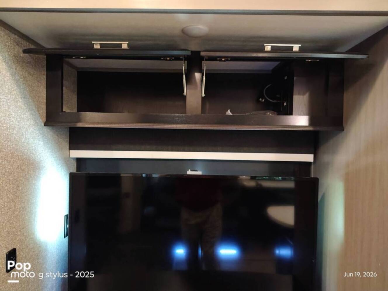 A photo of this 2022 Jayco Pinnacle 36SSWS