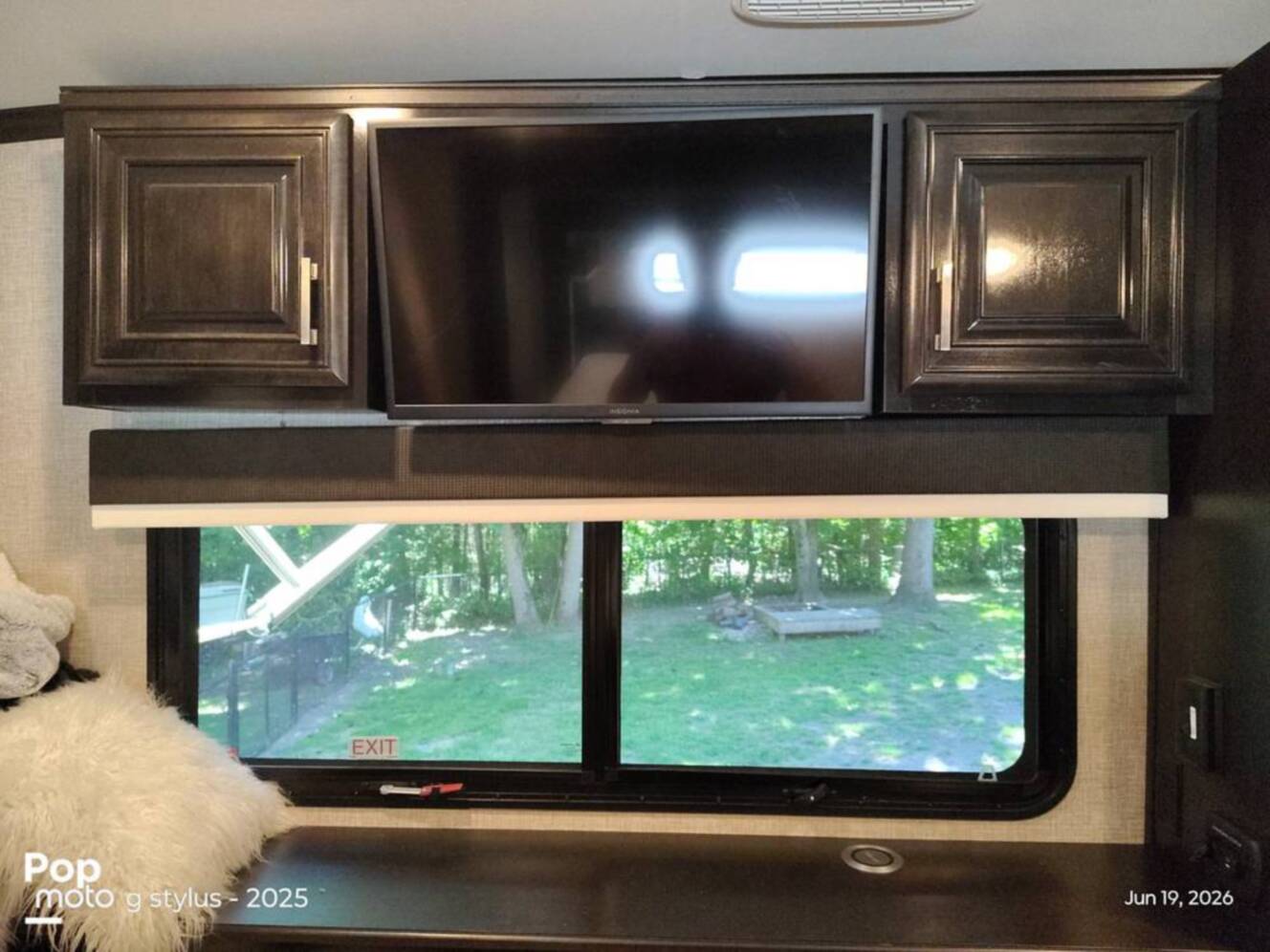 A photo of this 2022 Jayco Pinnacle 36SSWS