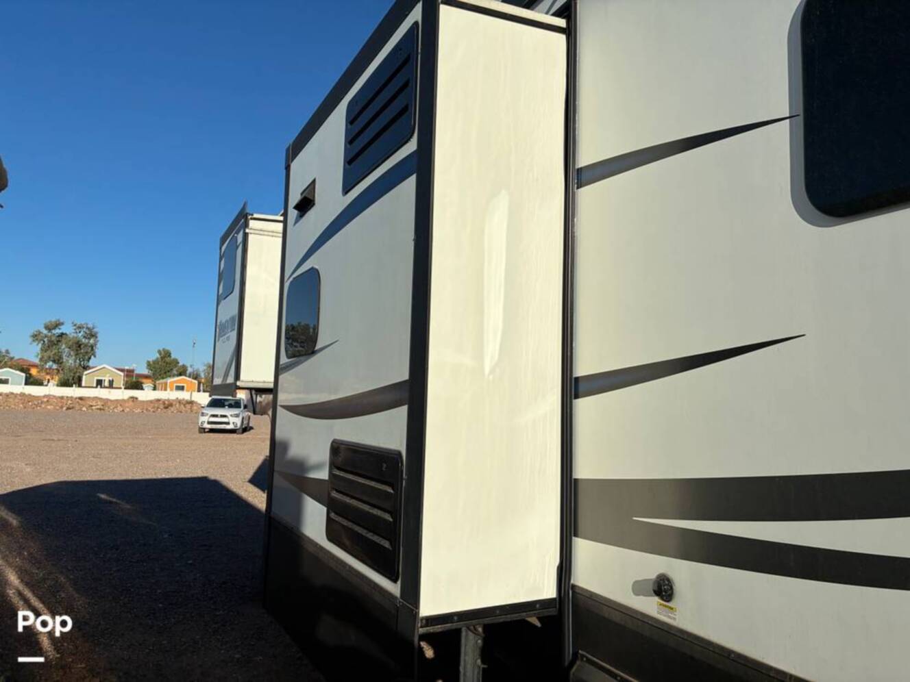 A photo of this 2015 Grand Design Momentum 388M