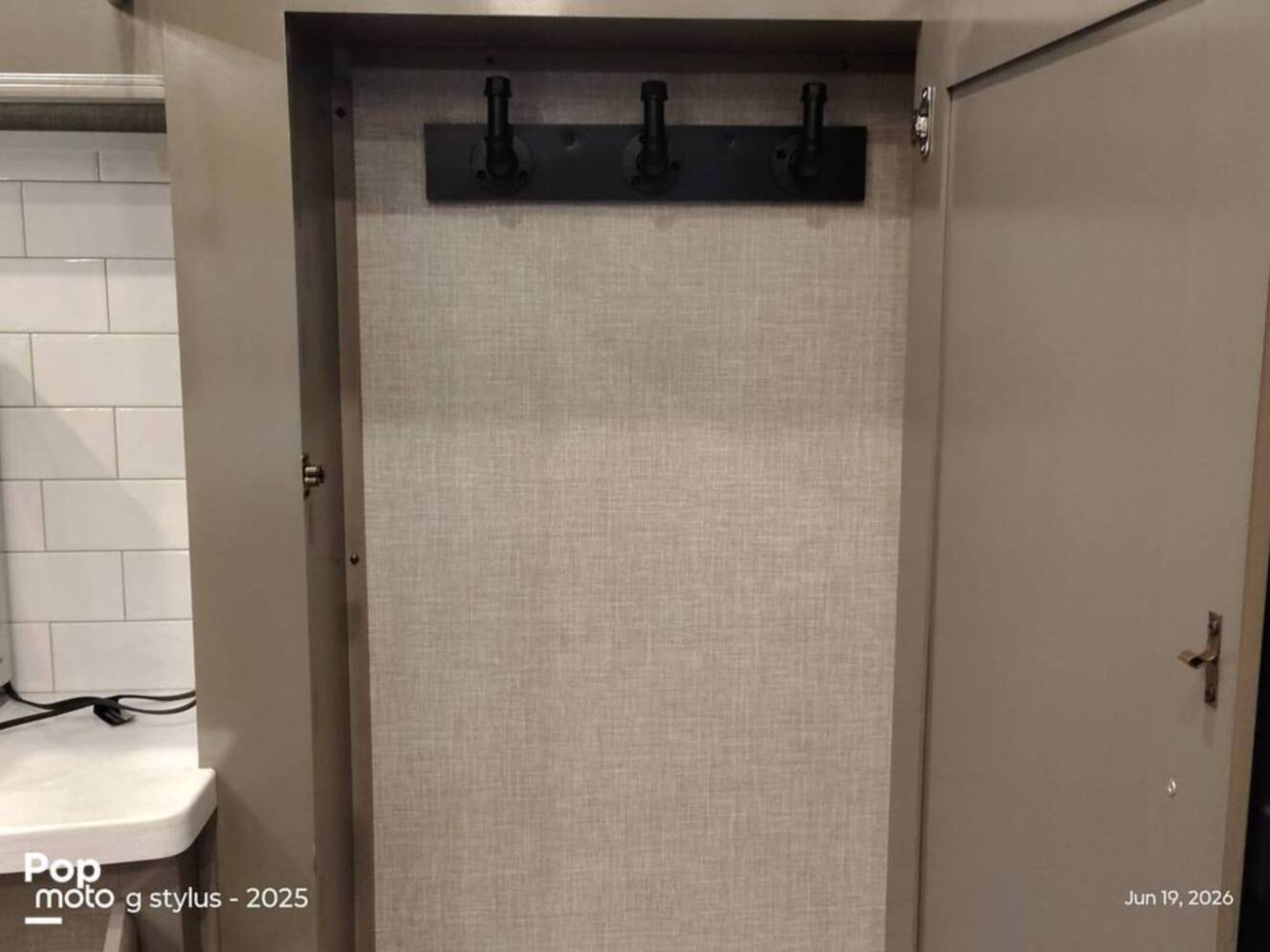 A photo of this 2022 Jayco Pinnacle 36SSWS