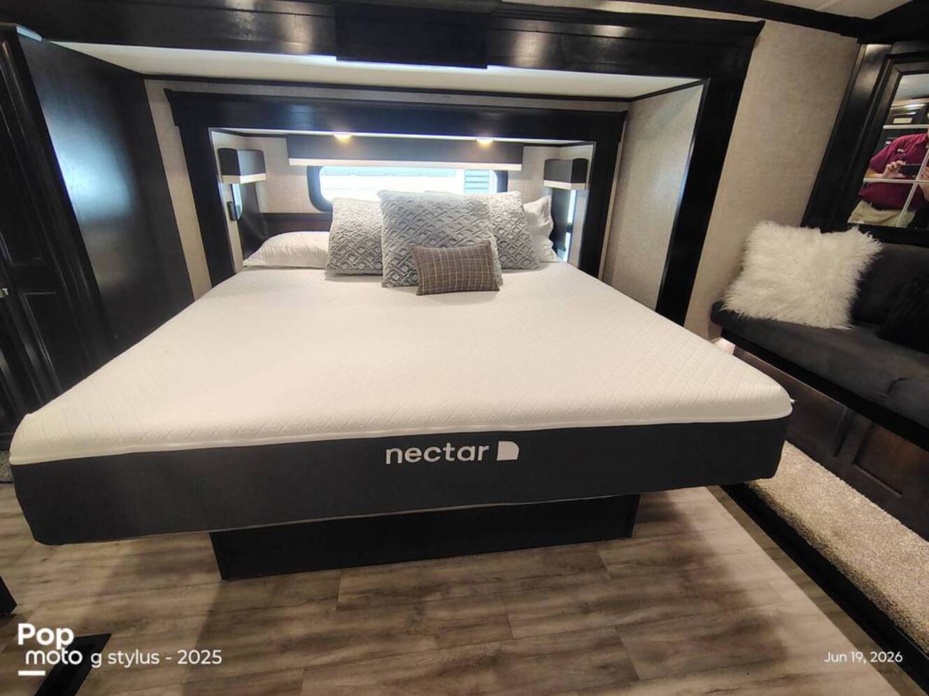 A photo of this 2022 Jayco Pinnacle 36SSWS