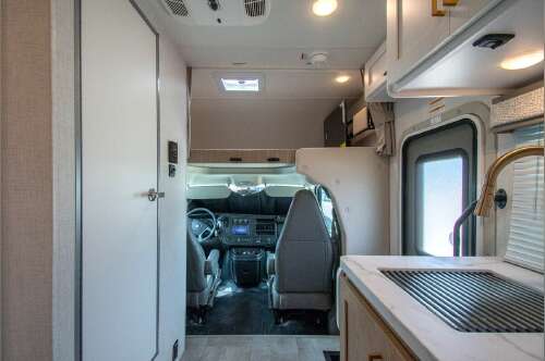 2027 Thor Motor Coach Chateau 19Z in alvarado TX
