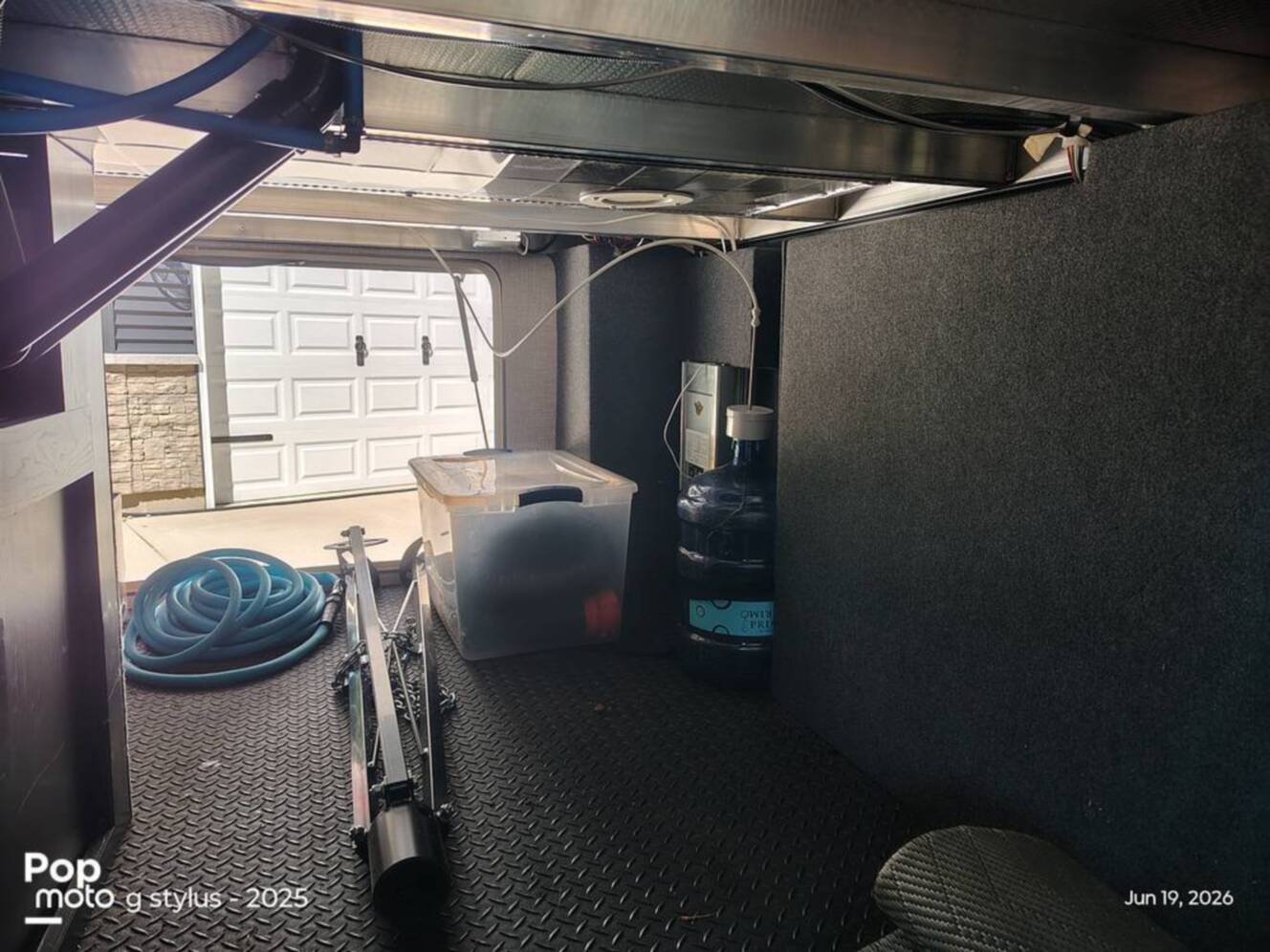 A photo of this 2022 Jayco Pinnacle 36SSWS