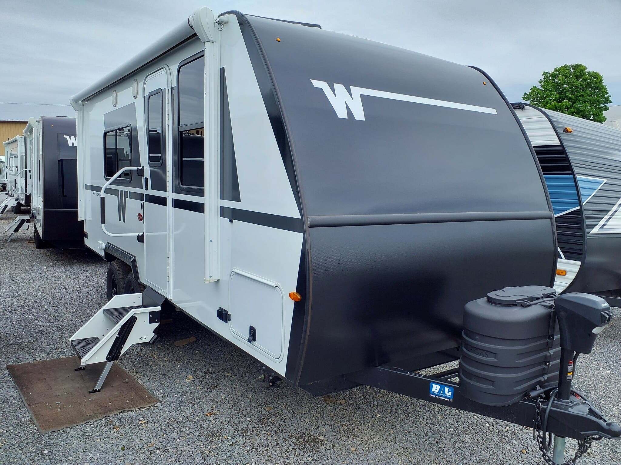 2026 Winnebago Micro Minnie 2000FRB in mifflintown PA