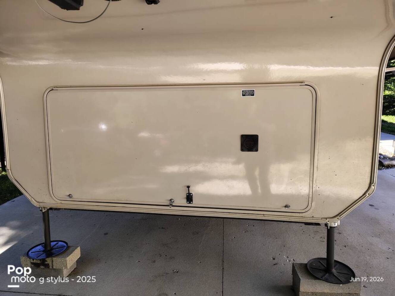A photo of this 2022 Jayco Pinnacle 36SSWS