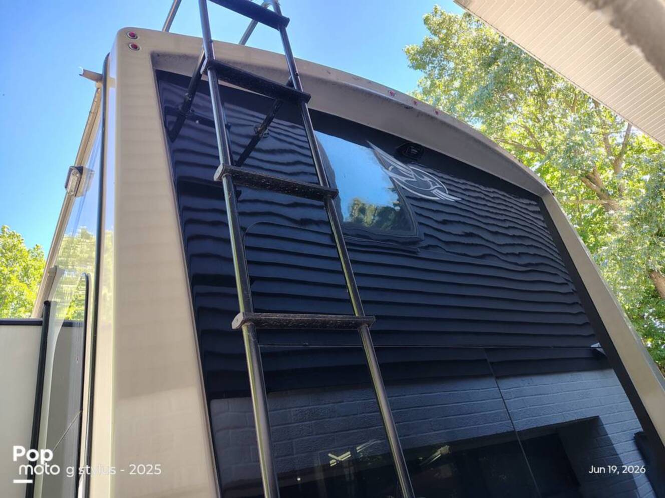 A photo of this 2022 Jayco Pinnacle 36SSWS