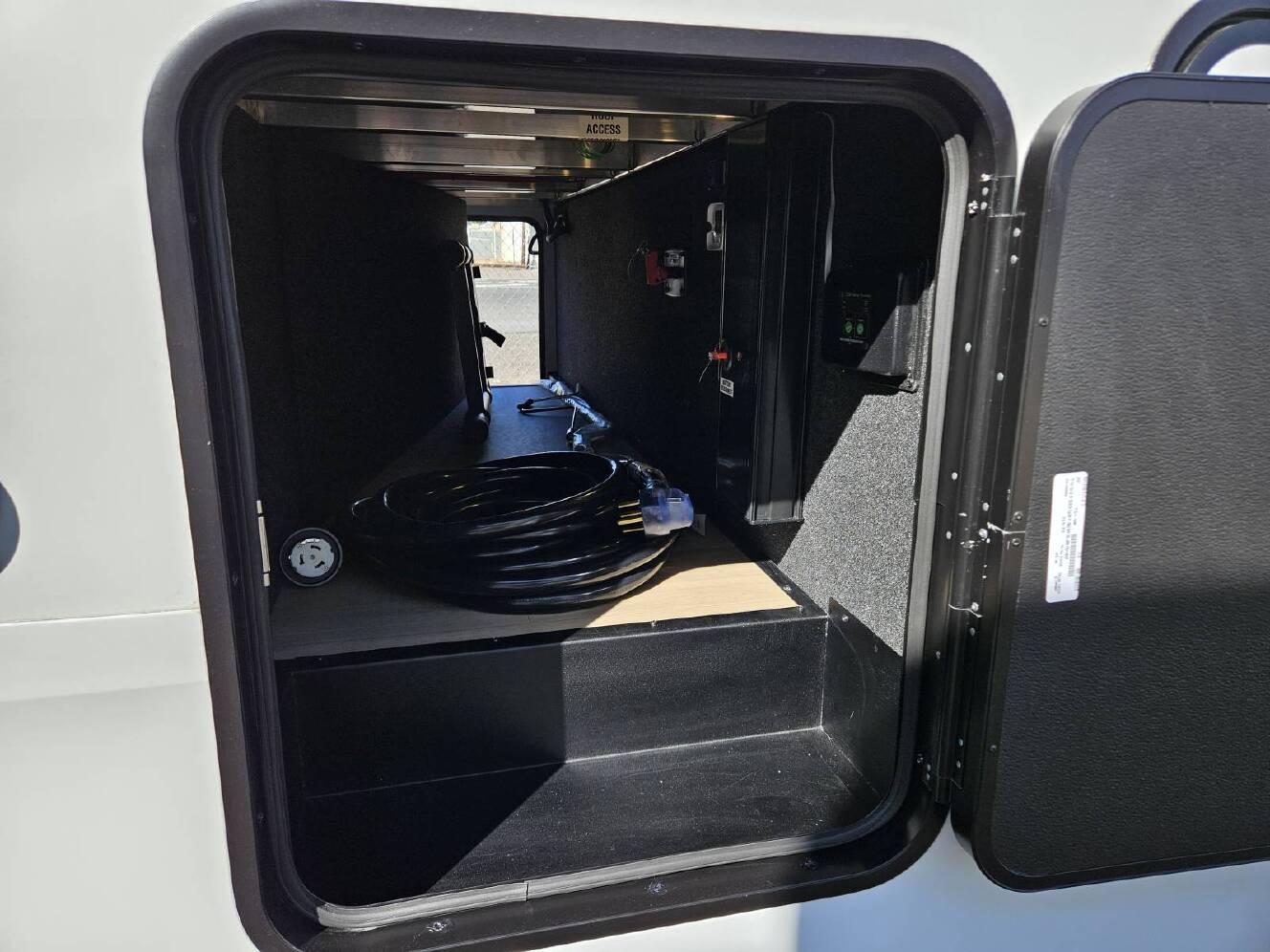 A photo of this 2026 Grand Design Momentum G-Class 320G