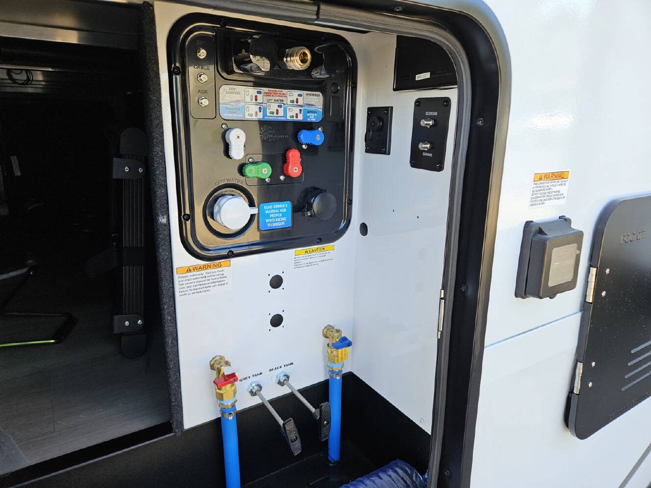 A photo of this 2026 Grand Design Momentum G-Class 320G