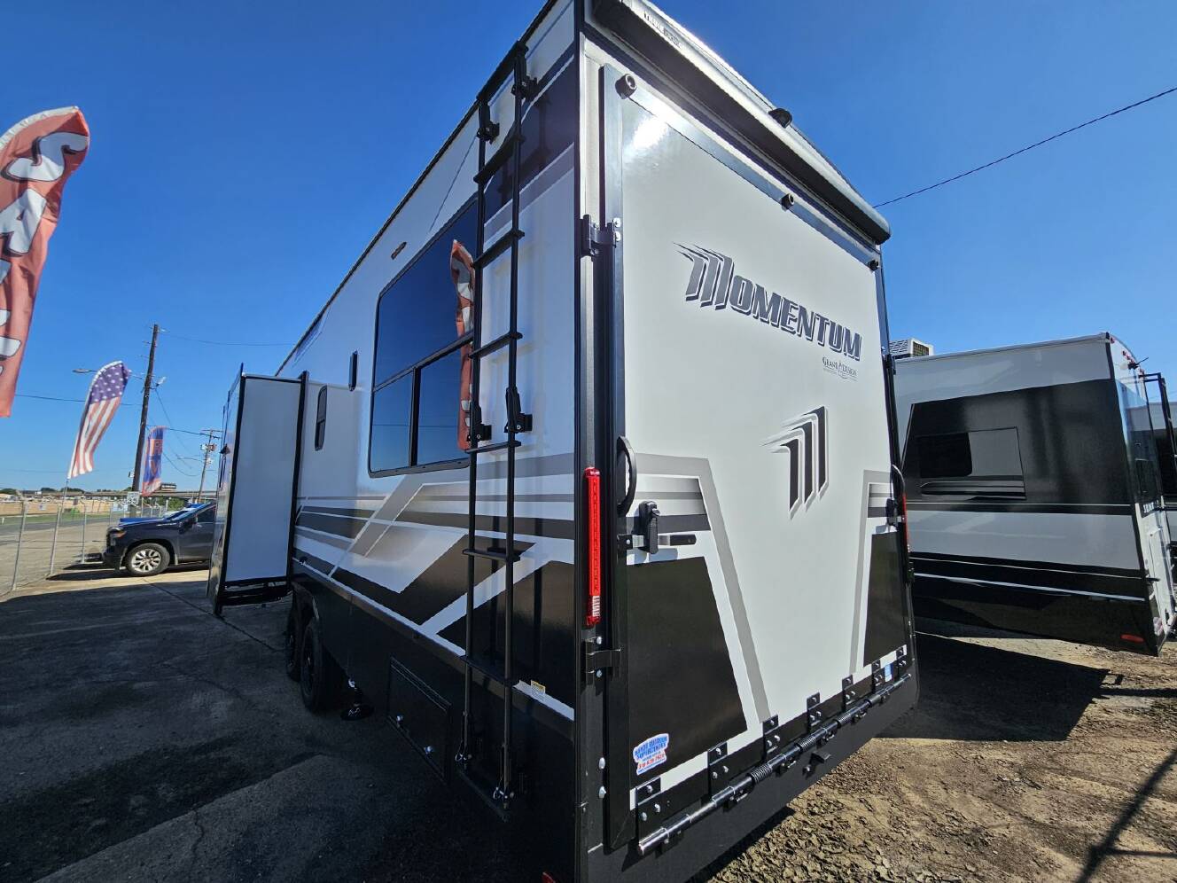 A photo of this 2026 Grand Design Momentum G-Class 320G